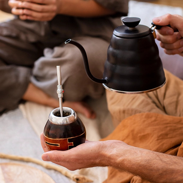 Effektiviteten hos yerba mate. Hur många gånger kan jag hälla upp mate-te?