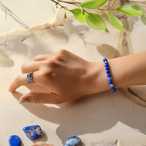 Armband med lapis lazuli